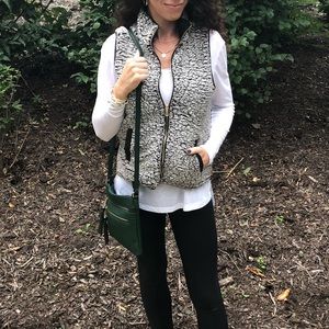 Thread and Supply reversible Sherpa vest